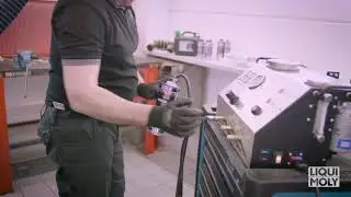 Kraftstoff-/ und Ansaugreinigung eines PKW&acute;s mit der Jet Tronic II von Liqui Moly