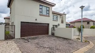 4 Bedroom For Sale | Montana