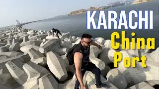 Karachi best beach  china port