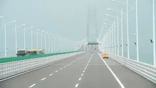 Opera mega puente de Hong Kong-Macao a China continental
