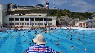 The Lido Guide: A practical guide to the outdoor pools of the UK