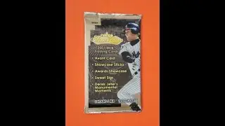 2001 FLEER SHOWCASE baseball DEREK JETER HOBBY PACK! Found: Chipper Jones & Barry Larkin!