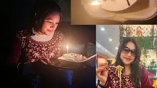 Aaj meri mummy ka birthday hai aur hum us khushi main mall gaye aur cake bhi cut kiya 