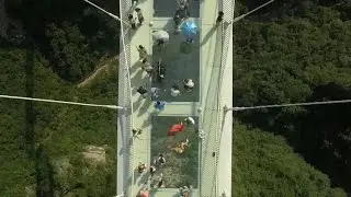 World's Longest Glass Bridge Opens in China
