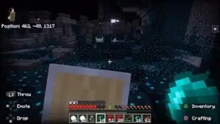 Looting deep dark with no weapon’s and armour! #minecraft #minecraftwarden #warden #biomes 