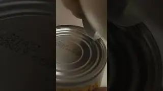 Как открыть банку ложкой
