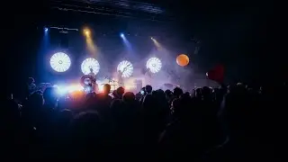 SLATEC &bull; Super Rave &bull; Live at M&uuml;nchner Volkstheater, Januar 2023 (Full Show, 4K)