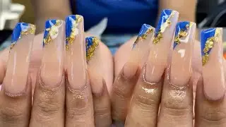 Watch Me Work: BLUE GOLD TIP NAILS