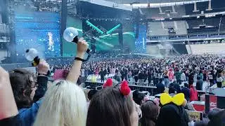 BTS (방탄소년단) - Speak Yourself - Paris DAY 2 - 19/06/08 - Trivia 承 Love