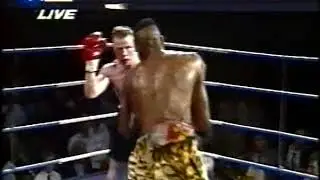 Delroy Leslie vs Jon Thaxton