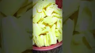 How to Make Delicious Fried Jackfruit Snacks 🍽️🌟Crispy & Sweet! #Shorts #JackfruitSnack #FriedTreats