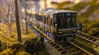 JR 223 series Special Rapid Service train. Slow runbys, Crispy N scale Compositions and more. 