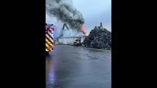 Wmfs scrap metal yard fire in Aston