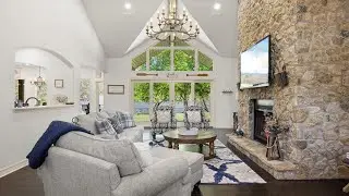1302 E Baja Ct, Granbury, TX