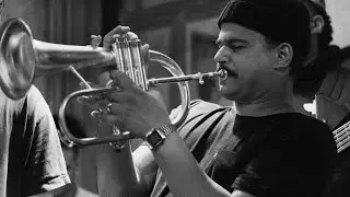 Soloing on “Camino Del Oso” at Bar Lunático in Brooklyn w Julian Garvayo Quintet. 