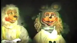 Showbiz Pizza Place, Rock-A-Fire In Store Footage! 1985! Trivia Night!