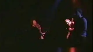 Avon (live 1998) - Queens of the Stone Age