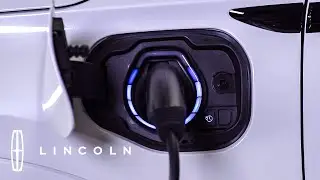 Grand Touring Charging | Lincoln