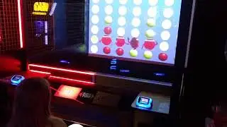 Connect Four Hoops Victory at Dave and Busters!