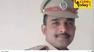 HYDERABAD GANDHI NAGAR POLICE STATION KE SUB INSPECTOR KO RISHWAT LENE KE JURM MEIN ACB KI TEAM NE .