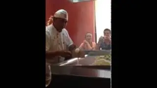 Chef wows diners with spatula skills