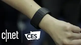 Innomdle Lab's Sgnl smart strap lets you take calls with your fingers