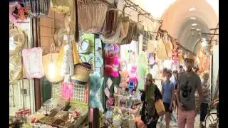 سوق العطارين.. الوجهة الأولى للعروس التونسية
