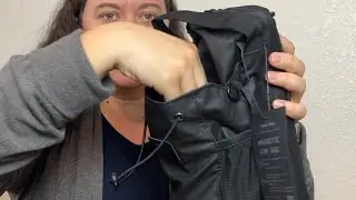 What water bottles can fit inside this magnetic holder?