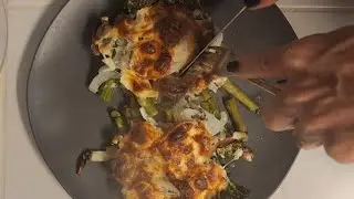 Dinner tonight, Broccolini, Ricotta, & Mushroom Crustless Pizza. Yum! *Subscribe* #Healthy #Pizza