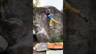 Problem B1 (Boulder 5, La Plana), 6c/7a. Val Daone
