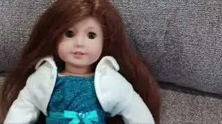 American girl cyo light skin classic wavy light brown hair and light brown eyes doll very cute 😍 