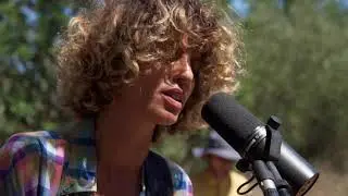 Trust A Lady ( ZoZo Ginzburg ) - Boots (Live Session)