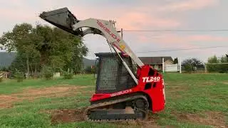 Takeuchi tl240 skid steer