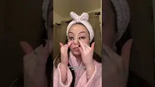 how to properly wash your face especially if you&rsquo;re wearing makeup!! 🫧🧼 #Shorts