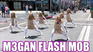 2025 M3GAN FLASH MOB SHOW Universal Studios Orlando Florida