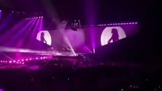 Focus - Ariana grande world premiere DWT Sweden