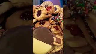 Perfect Cookie Tray For The Holidays #bakery #cookie #shorts