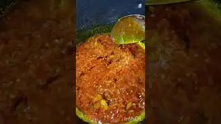 Sharp sharp oil stew rice with snail and kpoms. 