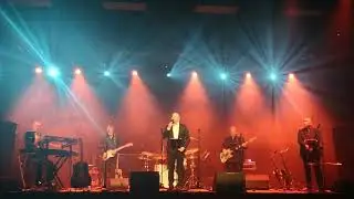 Antti Ahopelto & Pertti Jalosen juhlaorkesteri - Voitko alkaa uudelleen