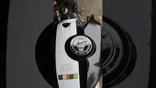 Tvs apache 160 4v and 2004v 👌🏻best tank pad #under 300 rupes 👌🏻#tvs #apache #tvsracing #modification