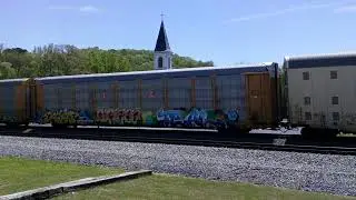NS 7616 Leads a NS Manifest out of Lindale, GA