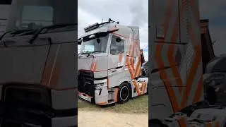 NEW RENAULT TRUCKS CAMERA MOOD