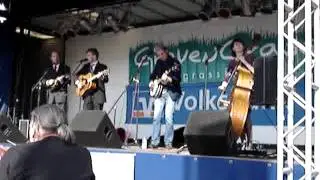 Travelin' Down This Lonesome Road - Die Ahrends -  GrevenGrass2015  MOV00187