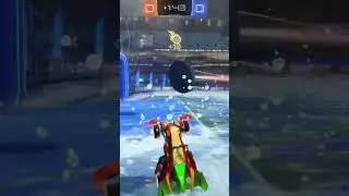 Trying out the * NEW * split shot snow day in rocket league