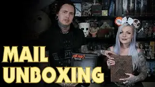 Mail Unboxing