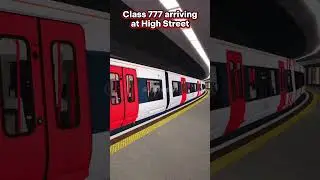Metro Class 777 Arrives at High Street #shorts