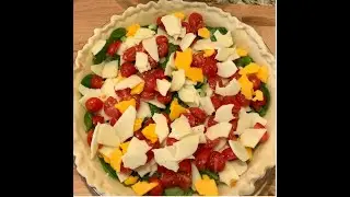 Simple quiche with fresh veggies