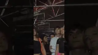 Гарри Стайлс и Оливия Дин во время выступления Сэма Смита на фестивале Kalorama в Мадриде &mdash; 31 ав...