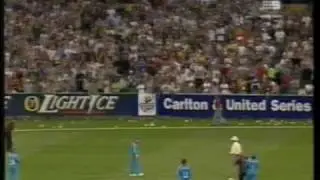 Shane Warne works his Magic