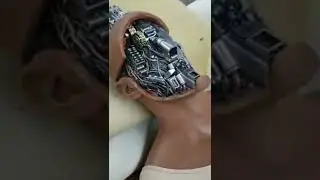El interior de una cabeza de un robot humanoide 🤖 #robot #humanoide  #robots   #robothumanoide